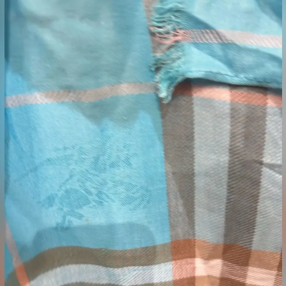Non Brand stylish scarf